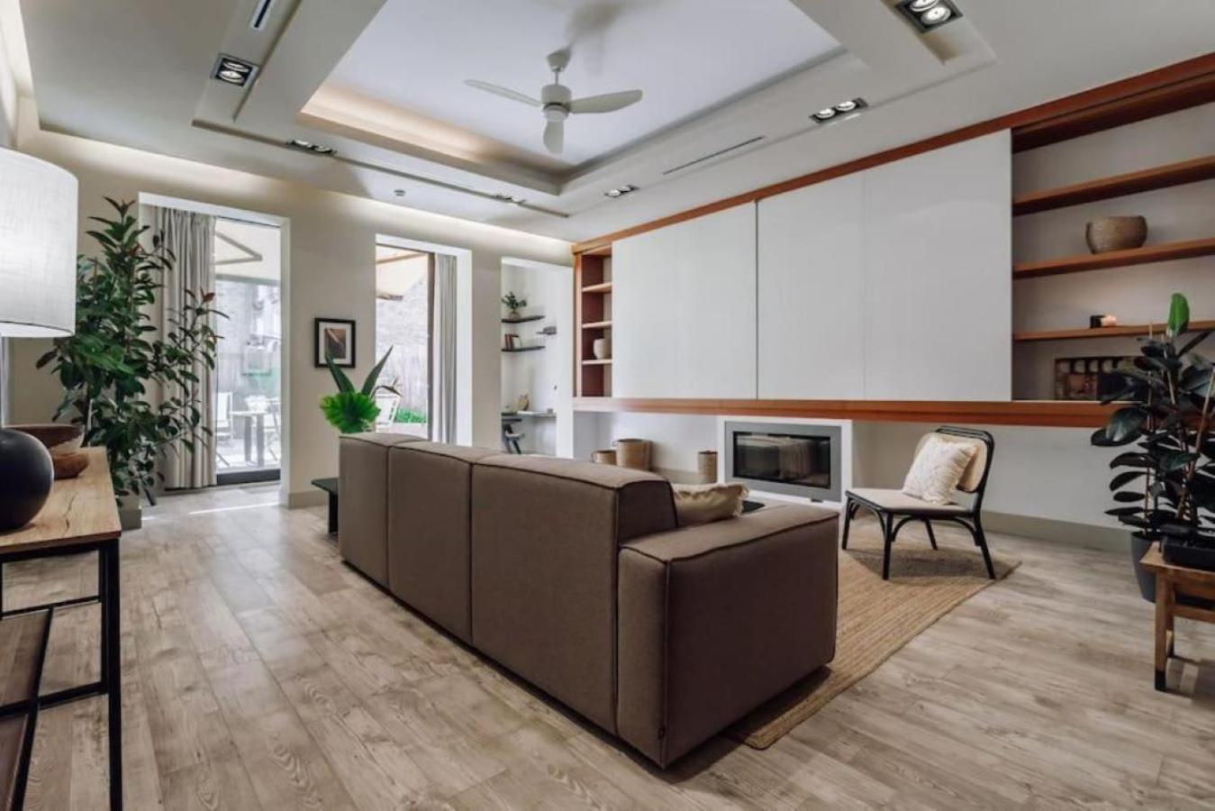 Matadi - One Bedroom And Terrace In Eixample Esquerra Barcelone